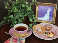 IMG_3069guestseatingcrop sized.jpg