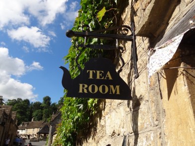 englishvillageteashop2-sized